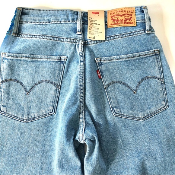 Levi’s High Rise Skinny- NEW with tags - Picture 2 of 11